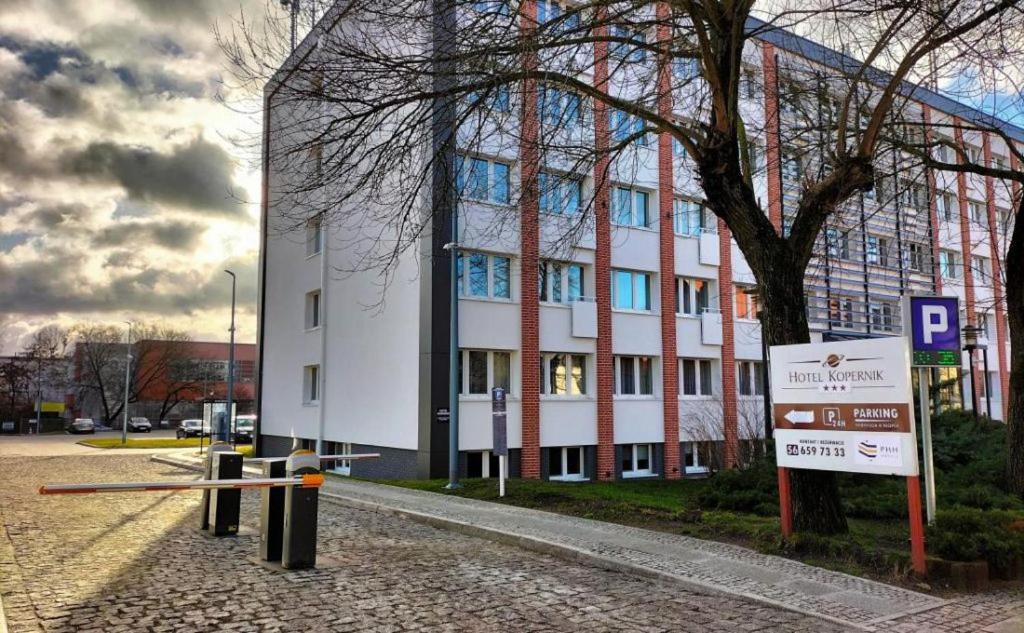 Perfect Stay - "Apartament Zamkowy" - Parking Place Torun Exterior foto